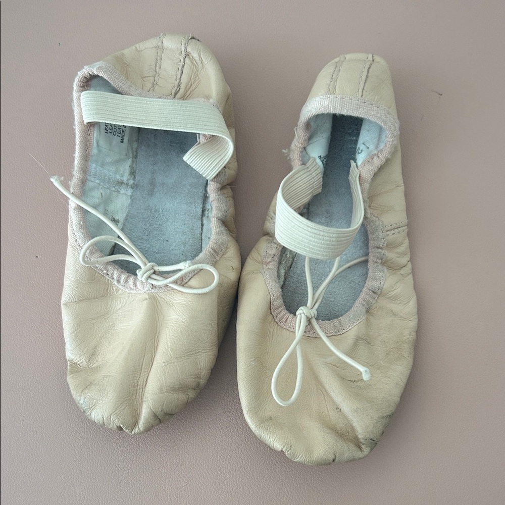 Children's pink Ballet Slippers